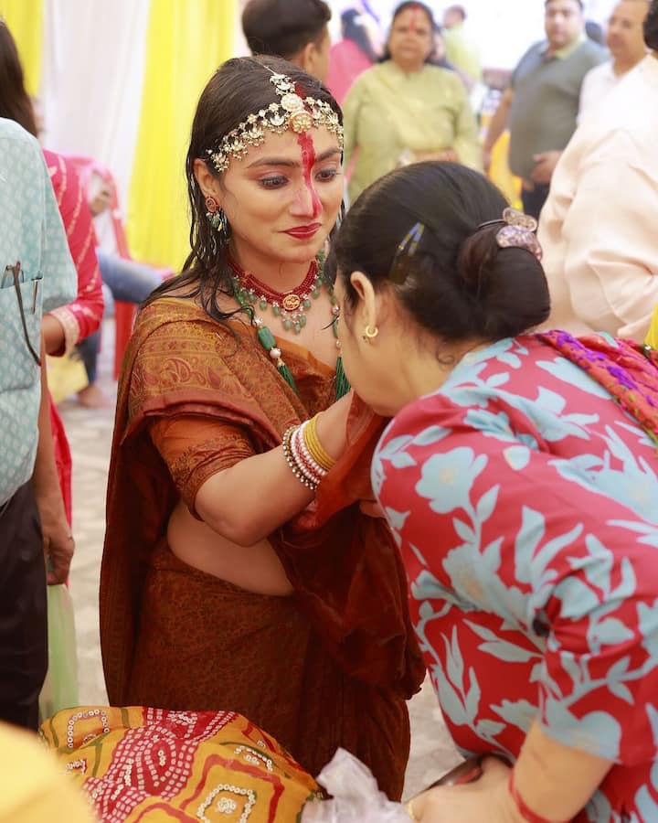 Neha Marda treated fans with pictures from her Chhath Puja celebrations.