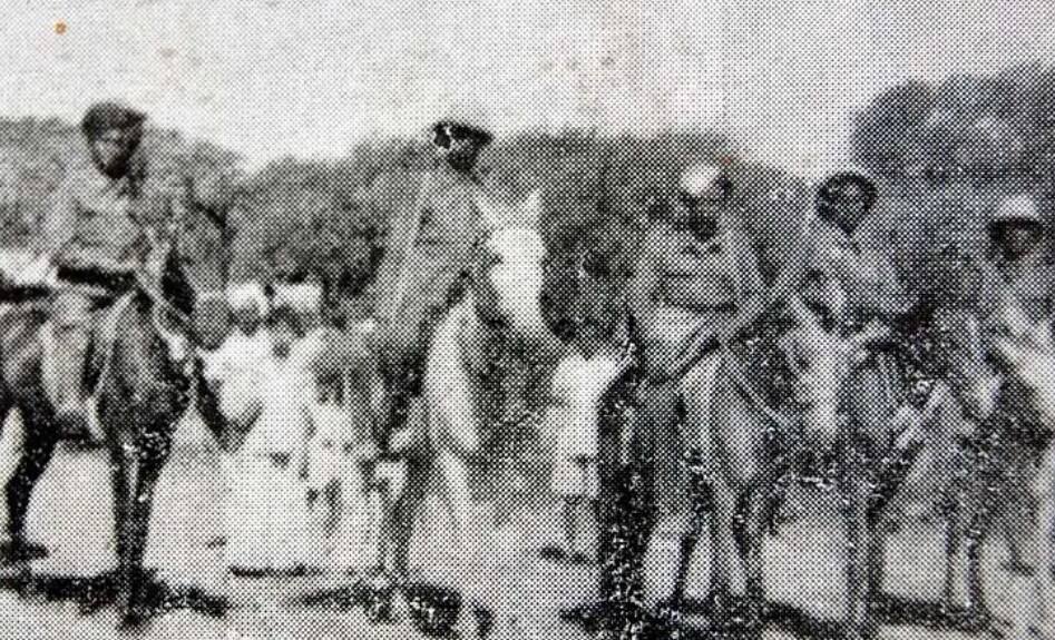 લોકસેનાએ જૂનાગઢના 11 ગામો પર કબજો કર્યો, નવાબની મુશ્કેલીઓ વધી અને પછી... Loksena Captured 11 villages of Junagadh Nawabs troubles increased and then લોકસેનાએ જૂનાગઢના 11 ગામો પર કબજો કર્યો, નવાબની મુશ્કેલીઓ વધી અને પછી...