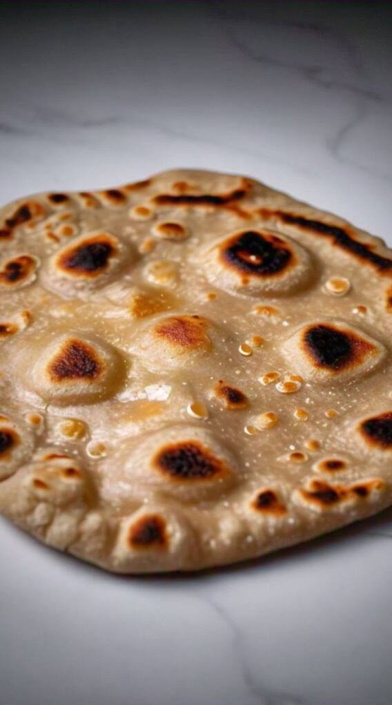 रोटी को गैस पर सीधे सेंका तो हो जाएंगे बीमार