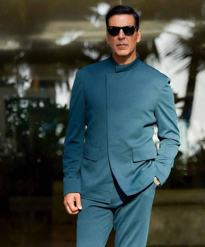 अक्षय कुमार कहते हैं कि मुझे याद है और मेरी कमर को भी याद है. उसको उठा था और कमर टूट गई थी. मैं पागल था जो मैंने उसे उठाया था. उसका वजन सवा चार सौ पाउंड था. लेकिन मैंने उसे देखा और बोला था कि हां मैं इसे उठा लूंगा.