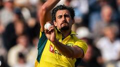 IPL 2025 Mega Auction: आईपीएल के सबसे महंगे खिलाड़ी स्टार्क पर फिर होगी पैसों की बारिश, ये 3 टीमें लगा सकती हैं बड़ा दांव