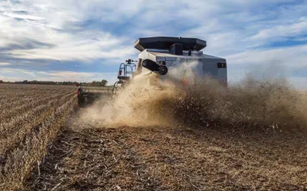 ਇਨ-ਸੀਟੂ ਪ੍ਰਕਿਰਿਆ ਵਿੱਚ, ਸੁਪਰ-ਸੀਡਰ, ਰੋਟਾਵਾਟਰ, ਹੈਪੀ ਸੀਡਰ, ਪੈਡੀ ਸਟਰਾਅ ਚੋਪਰ ਅਤੇ ਕੁਝ ਹੋਰ ਫਸਲਾਂ ਦੀ ਰਹਿੰਦ-ਖੂੰਹਦ ਪ੍ਰਬੰਧਨ ਮਸ਼ੀਨਾਂ ਦੀ ਮਦਦ ਨਾਲ ਝੋਨੇ ਦੀ ਪਰਾਲੀ ਨੂੰ ਖੇਤ ਦੇ ਅੰਦਰ ਤੋੜਿਆ ਜਾਂ ਕੰਪੋਜ਼ ਕੀਤਾ ਜਾਂਦਾ ਹੈ।