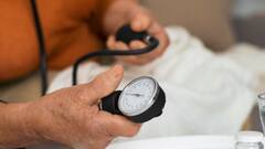 Health Tips: সামান্য এদিক ওদিক হলেও বিপদ, বাড়িতে রক্তচাপ মাপার ক্ষেত্রে যে কারণে সতর্কতা প্রয়োজন