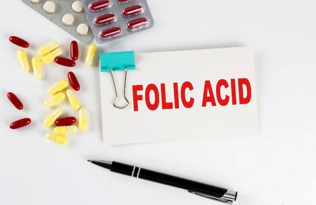 Folic acid deficiency can lead to premature birth. Due to a deficiency of this nutrient, the child's birth weight may also decrease, which is why it should be included in your diet.