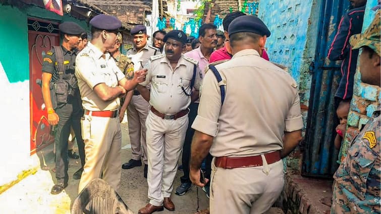 4 Injured In Clashes Over Collection Of Cow Dung, Another Dispute Reported Over 'Molestation Bid'