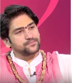 Baba Bageshwar Exclusive: 'हम प्रसिद्ध हैं...हिंदुओं को समझना होगा'- Dhirendra Shastri | #shorts