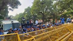 दिल्ली में कनाडा दूतावास के बाहर हिंदू सिख ग्लोबल फोरम का प्रदर्शन, मंदिर पर हमले का विरोध