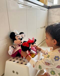 Priyanka Chopra's Week In Photos: Family Time, Festive Vibes, And Malti's Cuteness Overload