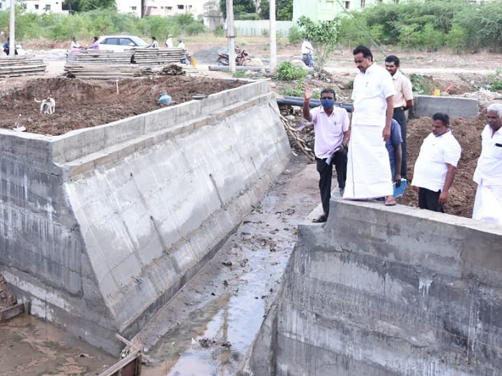 அப்போது அம்மா சாலை தற்போது அண்ணா சாலை.... மாறியது எப்படி..?