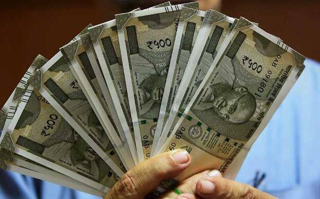 7th Pay Commission Dearness allowance of central employees will increase in January 2025 7th Pay Commission: નવા વર્ષે વધશે પગાર, કર્મચારીઓ અને પેન્શનરોને મળશે DAમાં વધારાનો ફાયદો