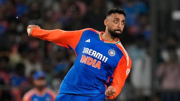 मात्र कमी धावसंख्येमुळे संघाला विजयाची सीमा ओलांडता आली नाही आणि 3 गडी राखून पराभवाला सामोरे जावे लागले.