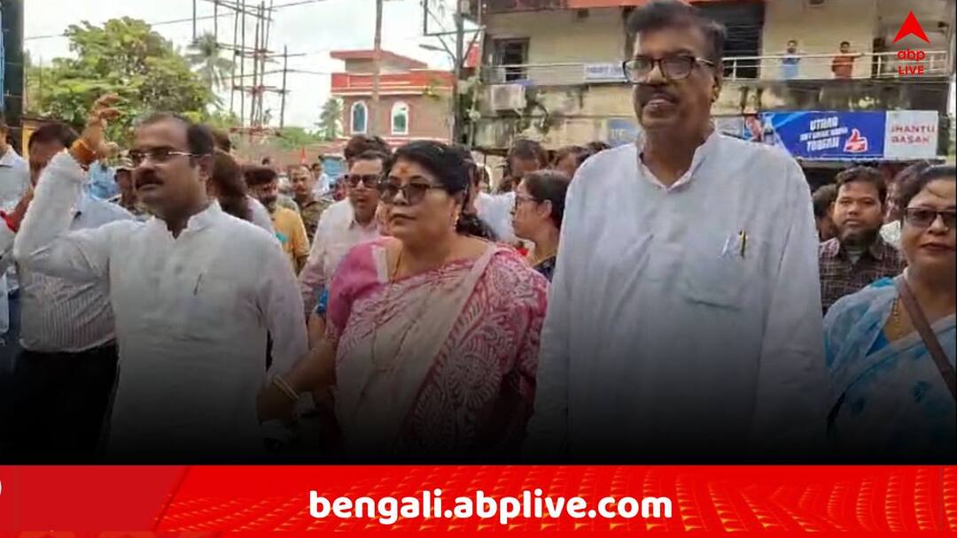 WB By Election 2024: আদালতে স্বস্তি উপনির্বাচনে সিতাইয়ের TMC প্রার্থী সঙ্গীতা রায়ের, জনস্বার্থ মামলা খারিজ West Bengal By Election 2024 Sitai Constituency TMC Candidate Sangita Roy Public interest case is dismissed WB By Election 2024: আদালতে স্বস্তি উপনির্বাচনে সিতাইয়ের TMC প্রার্থী সঙ্গীতা রায়ের, জনস্বার্থ মামলা খারিজ