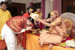 वाराणसी पहुंचे AAP सांसद राघव चड्ढा-परिणीति ने शंकराचार्य का लिया आशीर्वाद, सामने आईं तस्वीरें