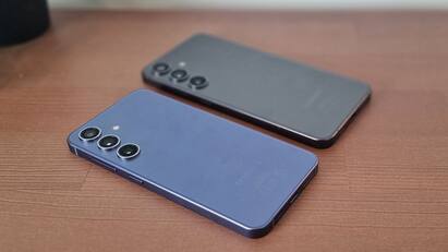 Samsung to launch S25 series to compete with Apple iPhone 17 Slim Slim Smartphone: ক্রেতাদের পছন্দ স্লিম ফোন, অ্যাপেলকে পাল্লা দিতে আসছে স্যামসাং, কী কী চমক ইউজারদের জন্য
