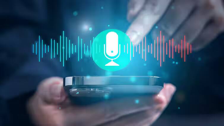 Call Recording કરવું ક્યાંક ભારે ના પડી જાય! iPhoneનું નવું ફીચર વાપરતા પહેલા જાણી લો આ વાતો iphone call recording feature do not do these mistakes while record a call more details read article in Gujarati Call Recording કરવું ક્યાંક ભારે ના પડી જાય! iPhoneનું નવું ફીચર વાપરતા પહેલા જાણી લો આ વાતો