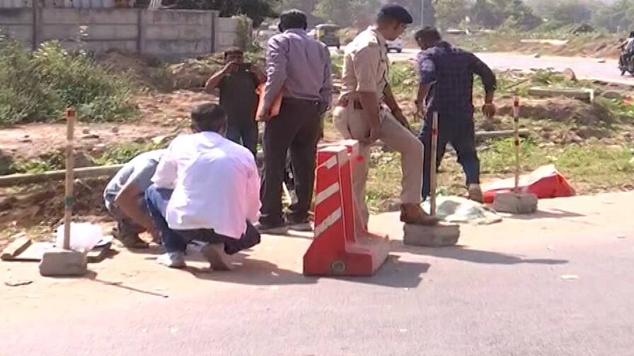 Ahmedabad: અમદાવાદમાં વિદ્યાર્થીની હત્યાથી ચકચાર, વાહન ધીમે ચલાવવાનું કહેતા કારચાલકે માર્યા છરીના ઘા A student was killed in Bopal, Ahmedabad Ahmedabad: અમદાવાદમાં વિદ્યાર્થીની હત્યાથી ચકચાર, વાહન ધીમે ચલાવવાનું કહેતા કારચાલકે માર્યા છરીના ઘા