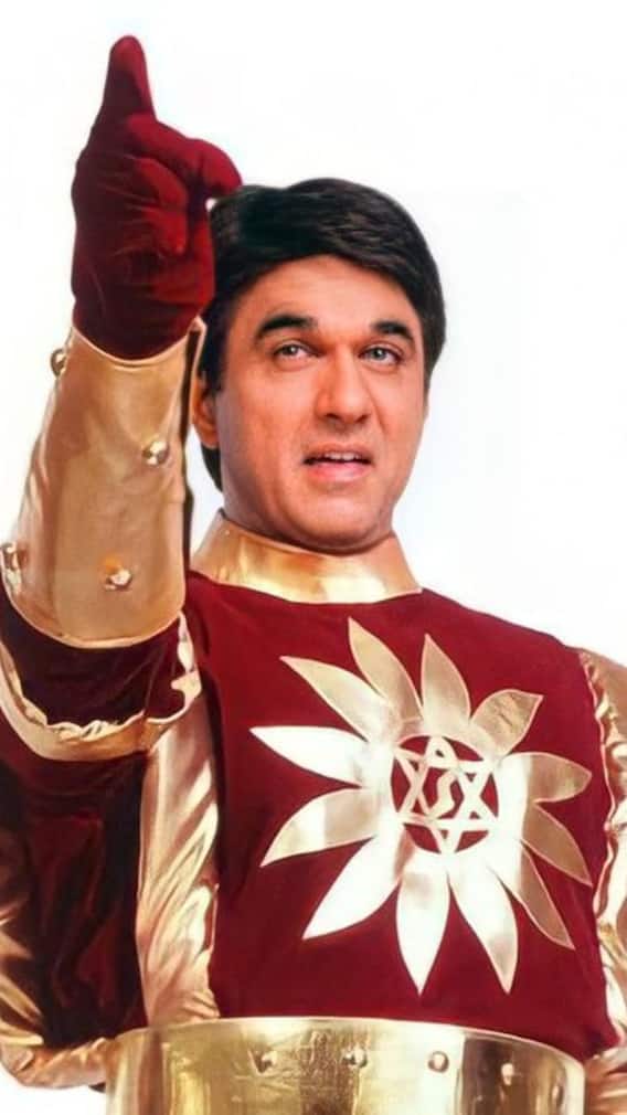 20 साल बाद शक्तिमान बनकर लौटे मुकेश खन्ना, फैंस क्यों हुए नाराज?