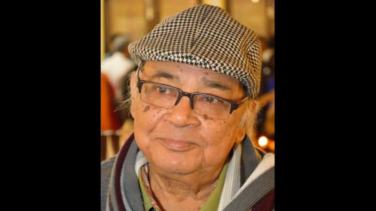 Renowned Playwright Manoj Mitra Passes Away At 86