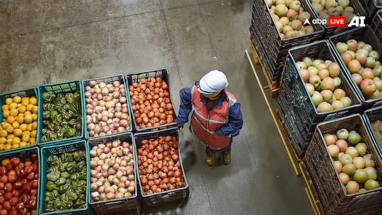 Retail Inflation Soars To 6.2% In October, Exceeding RBI's Tolerance Limit