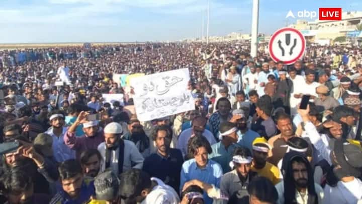 दूसरा ये कि POK में रह रहे लोग अगर भारत में विलय की मांग करते हैं और एक जनांदोलन खड़ा होता है तो ये स्थिति बदल सकती है. यह परिदृश्य भी बहुत जटिल है क्योंकि इसमें स्थानीय लोगों की राय और पाकिस्तानी सरकार की प्रतिक्रिया महत्वपूर्ण भूमिका निभाएगी.