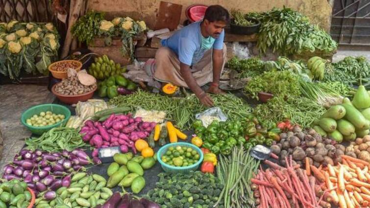 India’s Retail Inflation Touches 14-month High at 6.21% Inflation:அதிச்சியில் மக்கள்!  42 சதவீதம் உயர்ந்த காய்கறிகள் விலை!