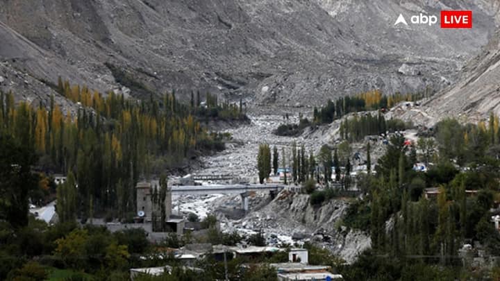 भारत हमेशा से POK को अपना अभिन्न अंग मानता आया है. भारतीय सरकार और भारतीय जनता ने इसे भारत का हिस्सा मानते हुए उसकी वापसी के लिए निरंतर प्रयास किए हैं.