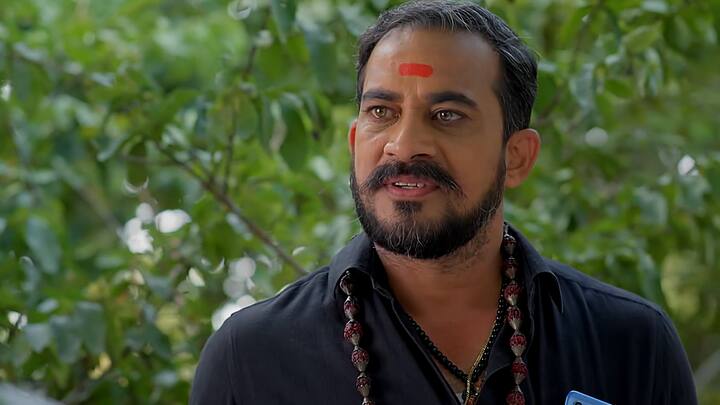 నీకు కావాల్సిన నిజాన్ని పాతిక అడుగులు లోతులో తవ్వేశానని మహదేవయ్య.. ఎక్కడ పాతిపెట్టారో అక్కడినుంచే కథ మొదలెడతా అంటుంది సత్య. నాతో సవాల్ చేయాలి అనుకున్నవారు జనాభా లెక్కల్లో లేరంటాడు. అదీ చూద్దాం అంటాడు మహదేవయ్య