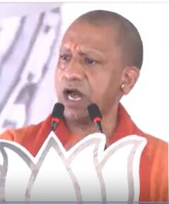 'कांग्रेस अध्यक्ष मेरे ऊपर लाल पीले हो रहे हैं- CM Yogi | ABP NEWS SHORTS