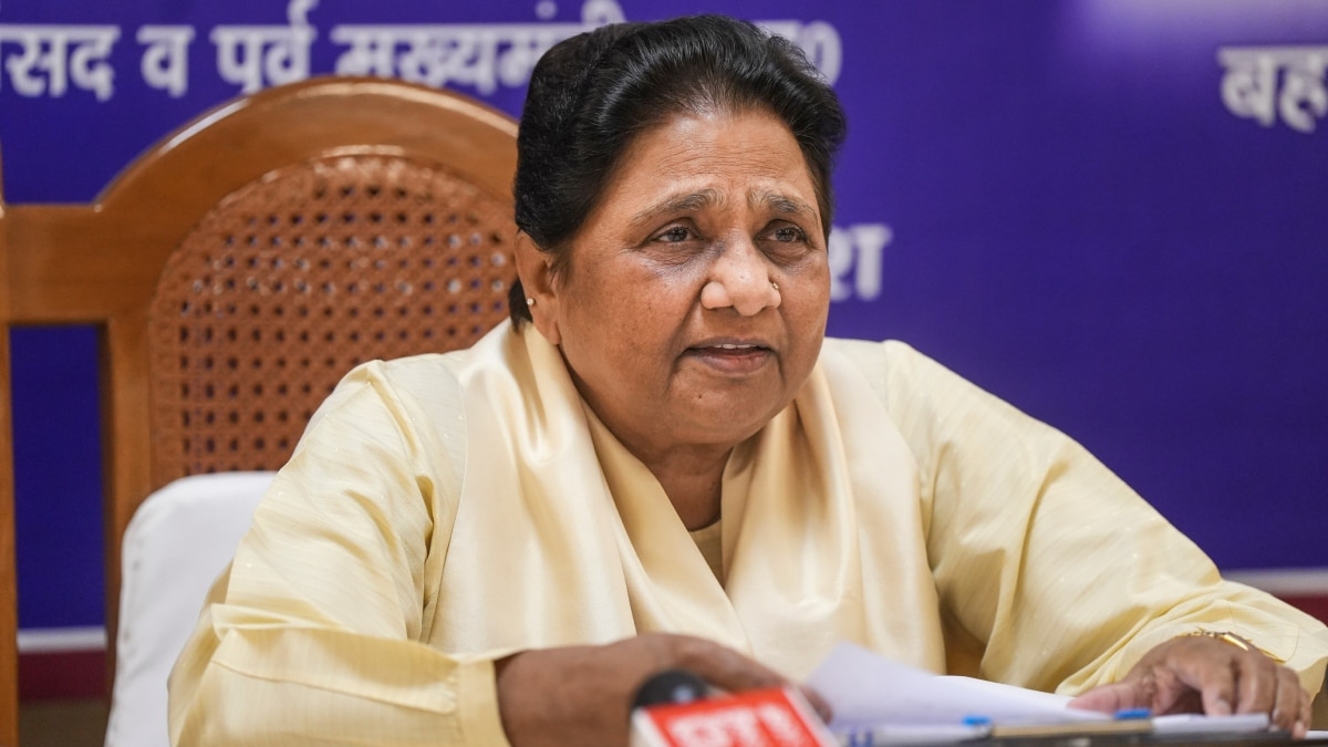 UP By Election 2024: कहां हैं BSP के स्टार प्रचार?  बड़े नेताओं ने चुनाव प्रचार से बनाई दूरी