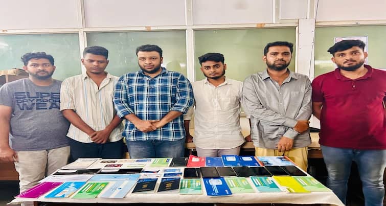 Madurai Online trading in global stock market gang that cheated 96 lakhs get caught நாடு முழுவதும் அதிர்ச்சியை ஏற்படுத்திய மோசடி கும்பல்..  தமிழகத்தை சேர்ந்த 6 பேர் - சிக்கியது எப்படி?