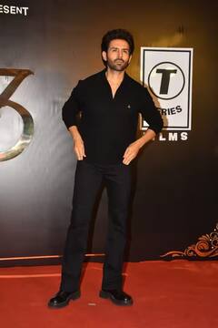 Bhool Bhulaiyaa 3 ની સક્સેસ પાર્ટીમાં તૃપ્તિ ડિમરીએ ફ્લૉન્ટ કર્યો કર્વ્સ, બ્લેક આઉટફિટમાં લાગી જબરદસ્ત