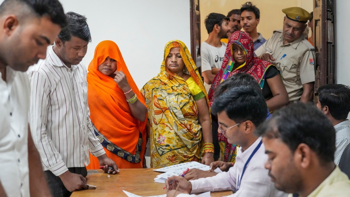 राजस्थान की 7 सीटों पर उपचुनाव खत्म, जानें दिग्गजों की सीट पर कितना हुआ मतदान?