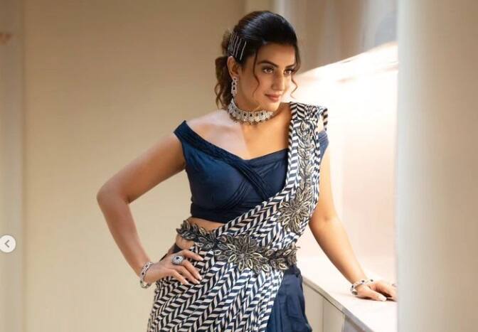 Akshara Threat Call bhojpuri actress akshara singh receives death threat phone call and demanded 'બે દિવસમાં 50 લાખ આપો નહીં તો...', સલમાન બાદ હવે આ હૉટ એક્ટ્રેસને મળી જાનથી મારી નાંખવાની ધમકી