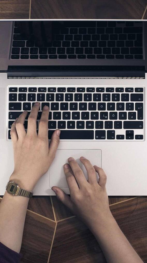 कितने GB RAM वाला लैपटॉप होता है बेस्ट!