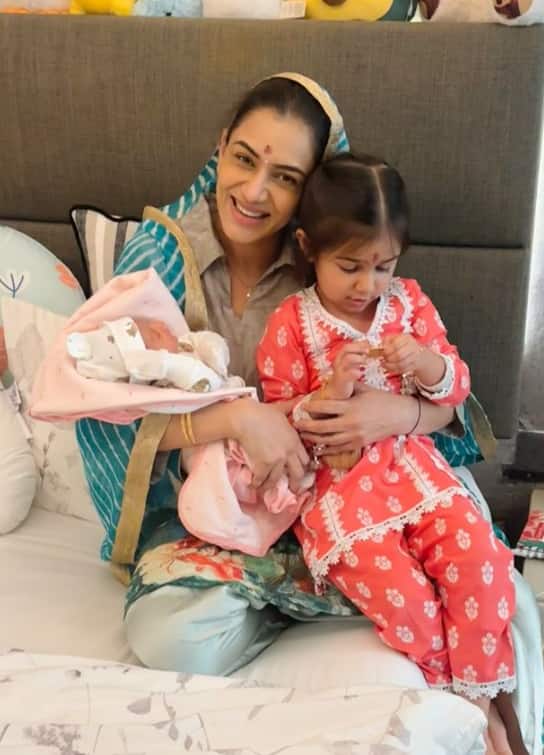 Meri Aashiqui Tum Se Hi actress Smriti Khanna and Gautam Gupta's second baby girl is also celebrating her first Children's Day. The couple are already parents of a daughter, who was born in 2020. The name of Smriti and Gautam's first daughter is Anayaka. On September 5, 2024, Smriti and Gautam welcomed their second daughter.