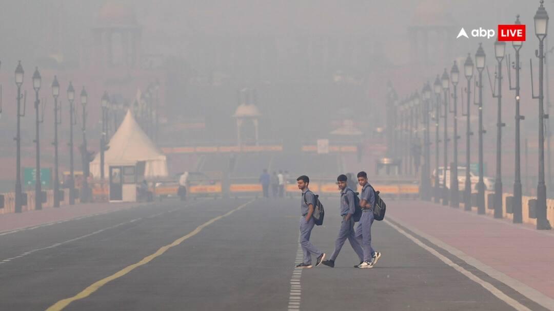 दिल्ली के सभी प्राइमरी स्कूल में ऑनलाइन क्लास, बढ़ते प्रदूषण के बीच CM आतिशी का फैसला Delhi Pollution CM Atishi ordered to run primary schools online in Delhi ann दिल्ली के सभी प्राइमरी स्कूल में ऑनलाइन क्लास, बढ़ते प्रदूषण के बीच CM आतिशी का फैसला