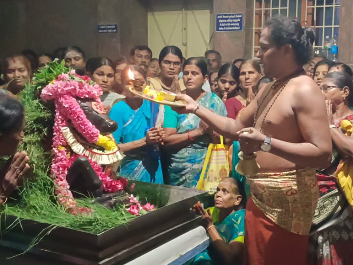 ஐப்பசி பிரதோஷம்;  கோடீஸ்வரன் ஆலயத்தில் நந்தி பகவானுக்கு சிறப்பு அபிஷேகம்; பக்தர்கள் பரவசம்