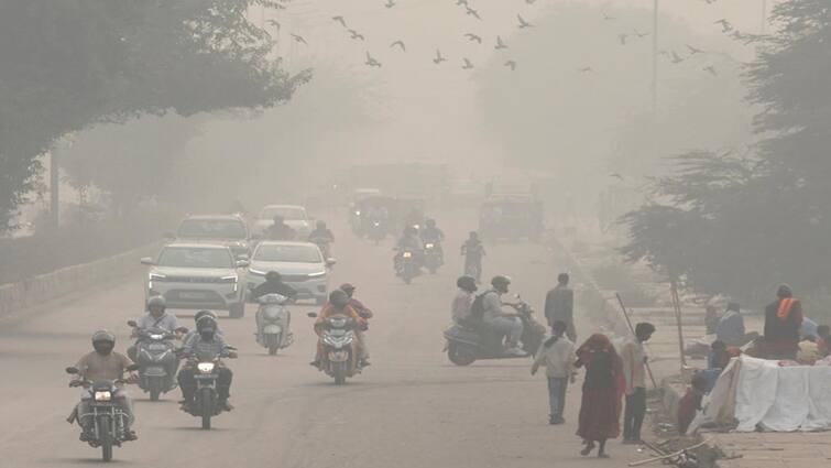 Delhi Air Pollution Measures Construction demolition work banned Buses Restricted வாகனங்களுக்கு அனுமதி இல்ல.. கட்டுமான பணிகளுக்கு தடை.. காற்று மாசால் கடும் கட்டுப்பாடுகள்!