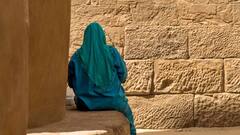 स्विटजरलैंड में हिजाब पर लगा बैन तो पाकिस्तानियों पर क्यों बरस पड़ीं ब्रिटिश मुस्लिम यूट्यूबर? बोलीं- दूसरे मुल्कों में गंदगी मचाते हैं...