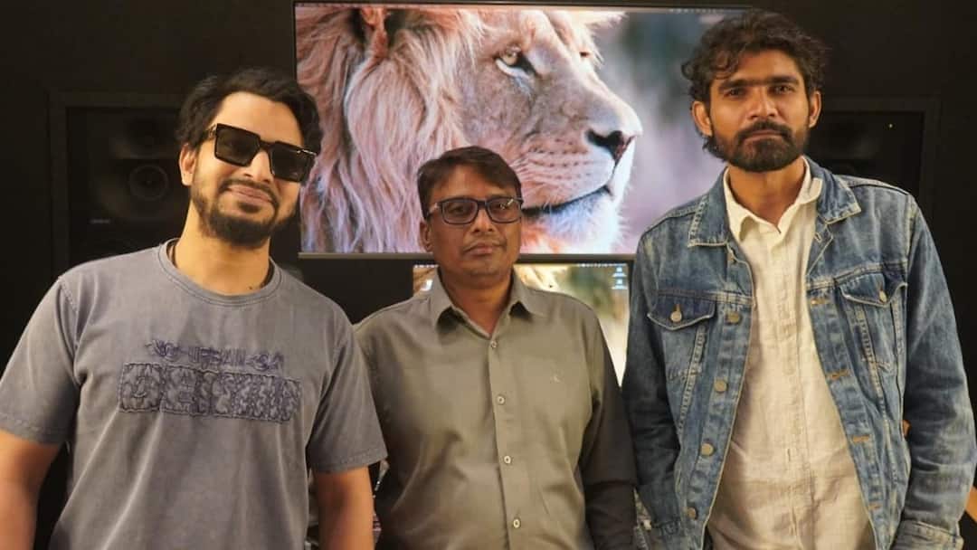 Hhasrat A Heartfelt Collaboration By Harmaan Nazim, Sahajahn Shaikh Sagar And Qaseem Haider Qaseem “Hhasrat”: A Heartfelt Collaboration By Harmaan Nazim, Sahajahn Shaikh Sagar And Qaseem Haider Qaseem