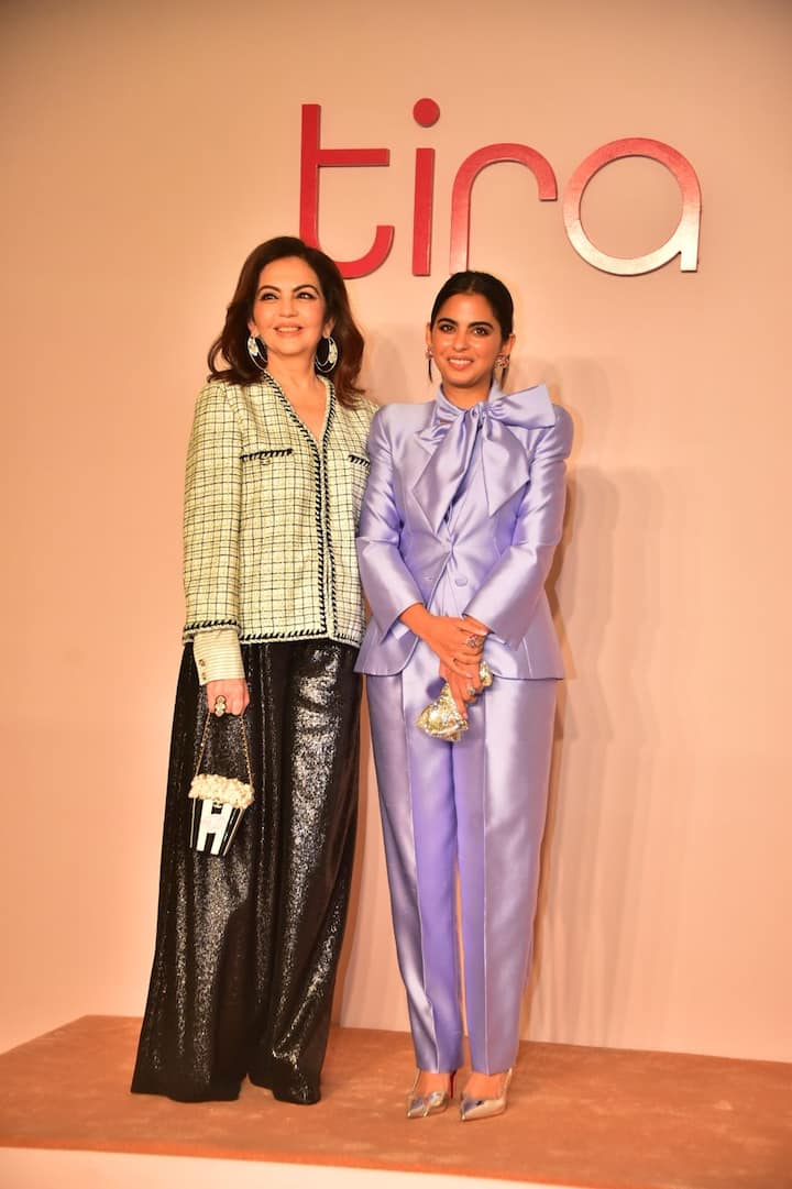 They are very happy to see mother and daughter posing together. Nita Ambani never misses an opportunity to support her children.