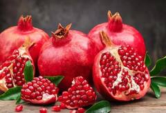 દરરોજ દાડમના સેવનથી થશે આ ગજબના ફાયદા, જાણો તેના વિશે