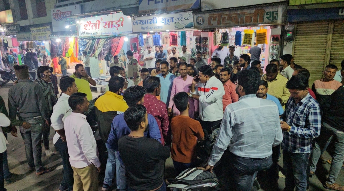 शाजापुर में सांप्रदायिक तनाव, हिन्दूवादी संगठनों ने किया शहर बंद का ऐलान, पुलिस पर लगे आरोप