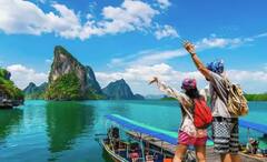 ਇੱਥੇ ਪਹੁੰਚਣ ਤੋਂ ਬਾਅਦ ਹਰ ਭਾਰਤ ਹੋ ਜਾਂਦਾ ਅਮੀਰ ! ਕੁਝ ਕੁ ਹਜ਼ਾਰ ਦੇ ਬਣ ਜਾਂਦੇ ਨੇ ਲੱਖ