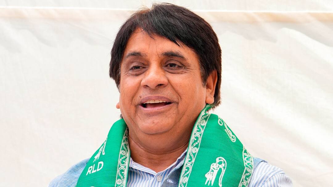 'निचले स्तर की राजनीति कर रही कांग्रेस', PM मोदी के खिलाफ चुनाव आयोग में शिकायत पर RLD का बयान RLD leader malook nagar said Congress is doing low level politics on Complaint against PM Modi Election Commission 'निचले स्तर की राजनीति कर रही कांग्रेस', PM मोदी के खिलाफ चुनाव आयोग में शिकायत पर RLD का बयान