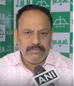 'बीजेपी की नजर में घुसपैठिए मुसलमान है...'| ABP NEWS SHORTS