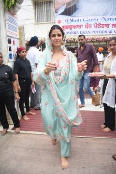 निम्रत कौर गुरुपर्व के मौके पर पहुंचीं गुरुद्वारे, पैपराजी को बांटा कड़ा प्रसाद, देखें तस्वीरें