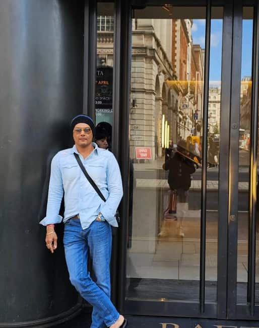 अमर ने बताया 