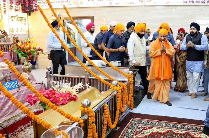 Uttar Pradesh Chief Minister Yogi Adityanath extended his greetings on Guru Nanak Jayanti, emphasising that Guru Nanak Dev inspired humanity to worship God and uphold righteousness. (PTI Photo)