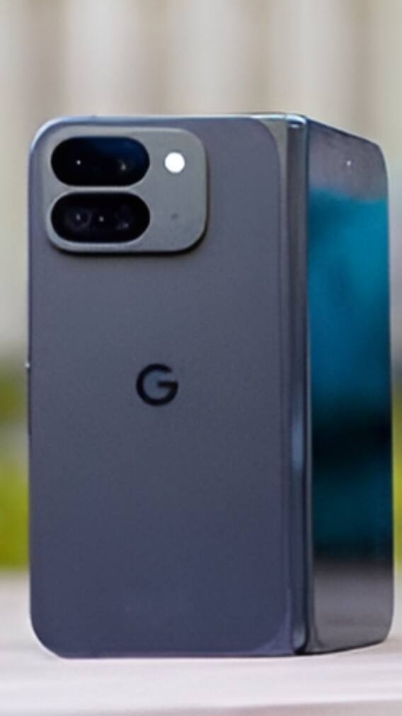फुल चार्ज होने पर कितने घंटे चलता है Google Pixel 9 Fold!